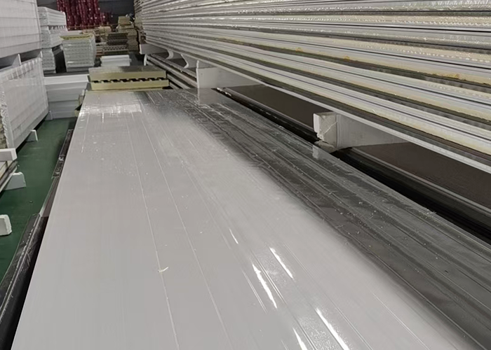 High-performance thermal insulation aluminum tiles