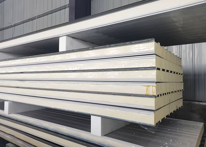 High-strength lightweight aluminum tiles