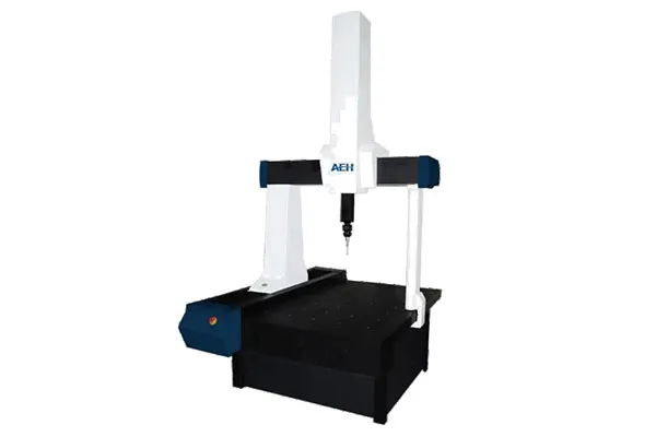 Three dimensional element