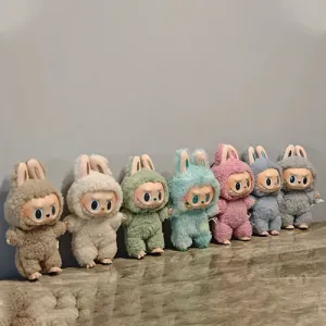Produits Labubu directement d'Europe Série de collections essentielles pour les débutants