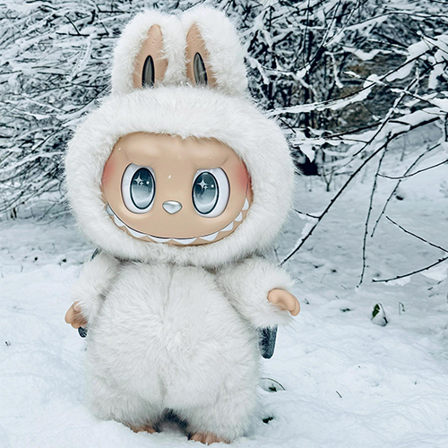 Labubu Collector's Edition Fantasy-Style Figurines Wholesale France Spot Stock