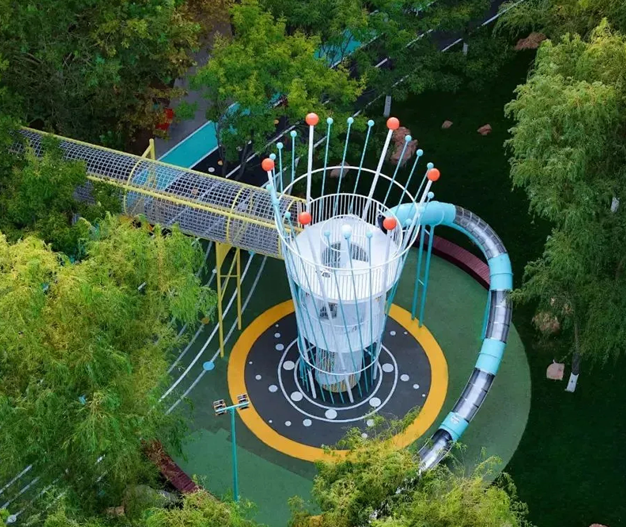 High Performance Cellular Network Play System for Kids Entertainment