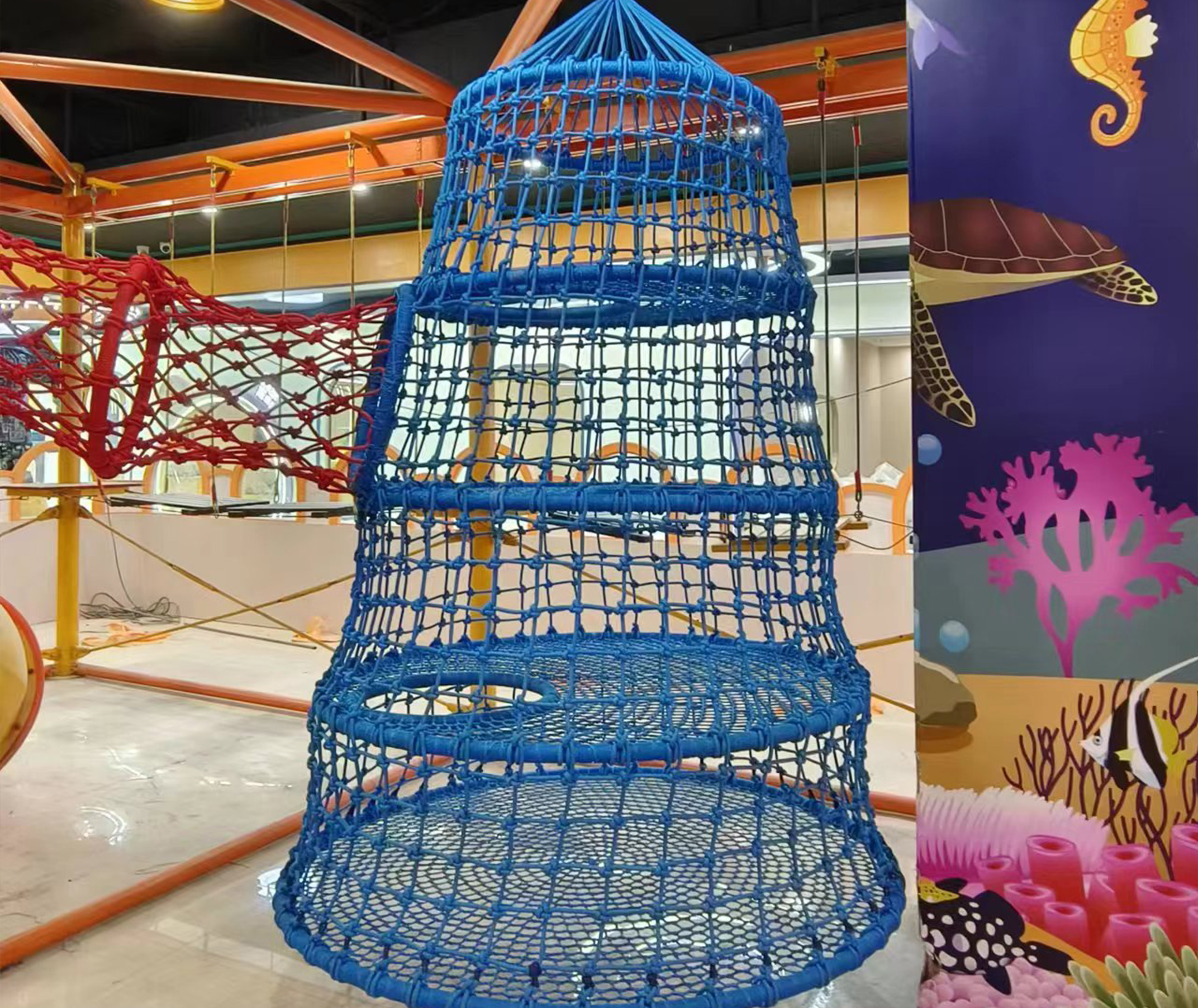 Customizable Size Climbing Net Frame for Versatile Playground Use