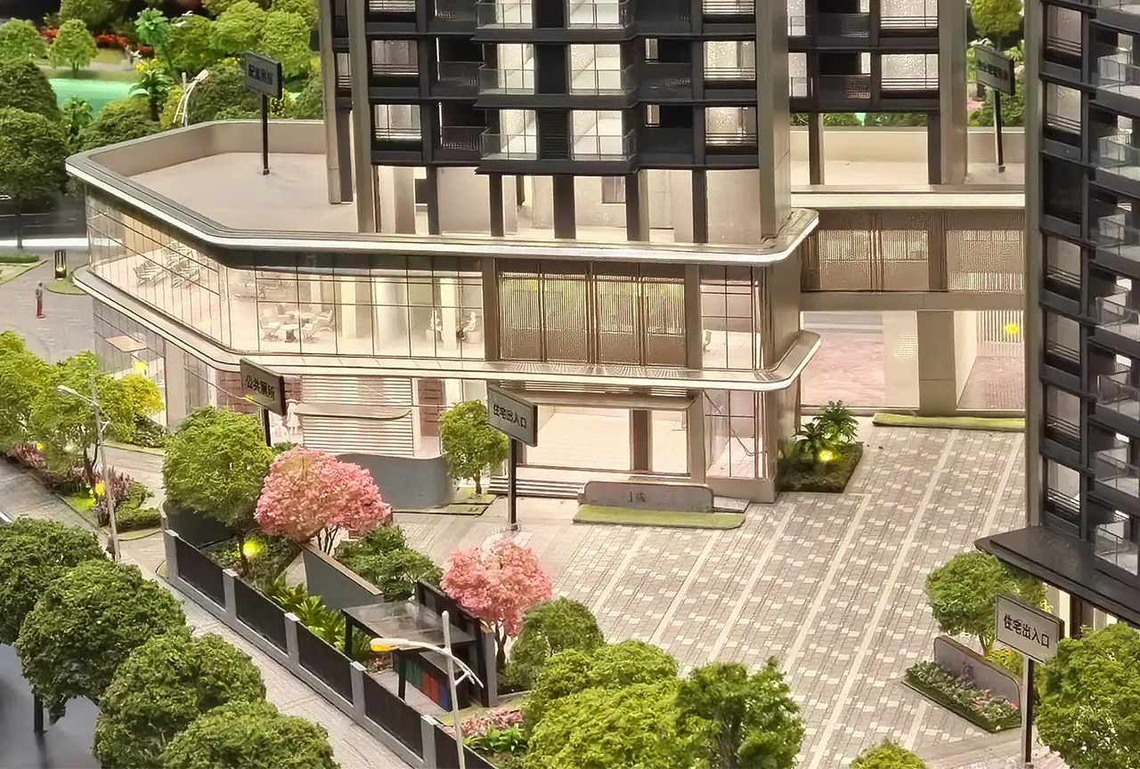 Super high-rise residential community