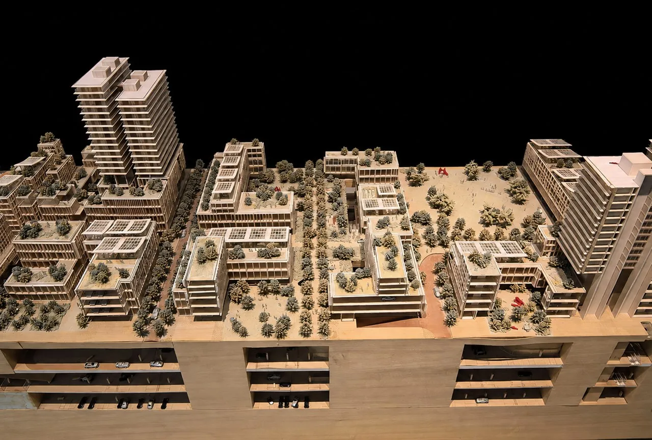 What are the advantages of wooden building models?