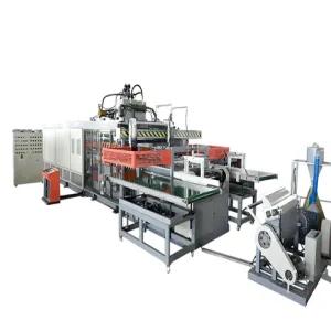 Double Robot Arms Model Vacuum Forming Machine