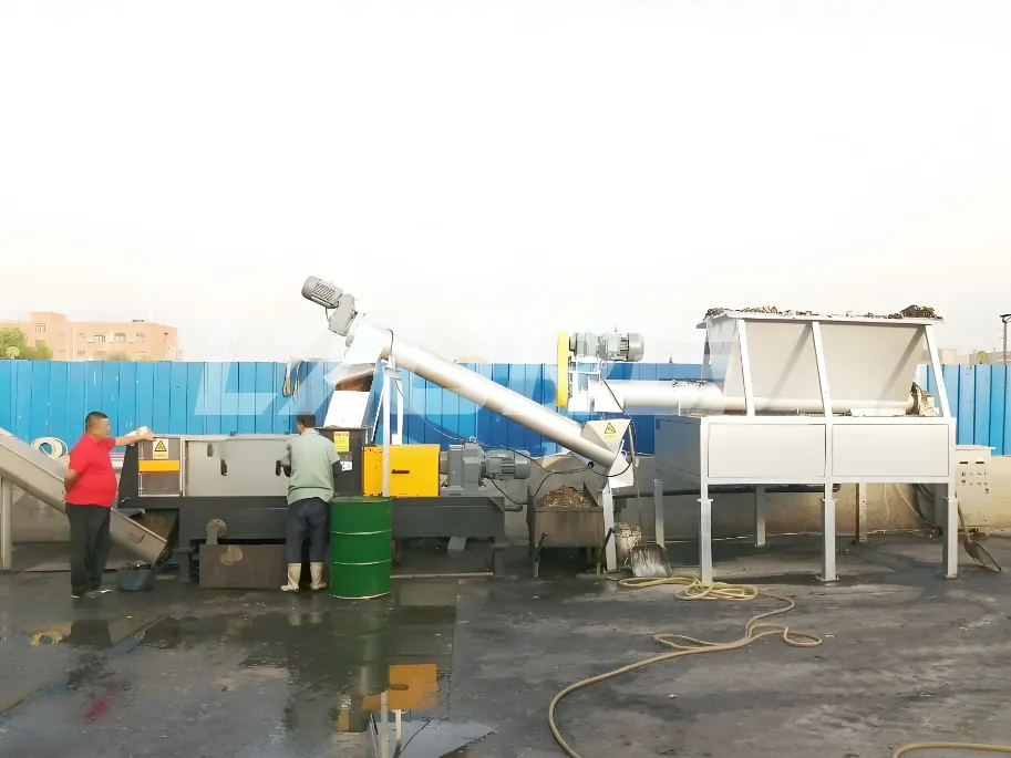 Streamlining Chinese Herbal Medicine Residue Processing with Lyure’s ED-D10T Screw Press in Yunnan