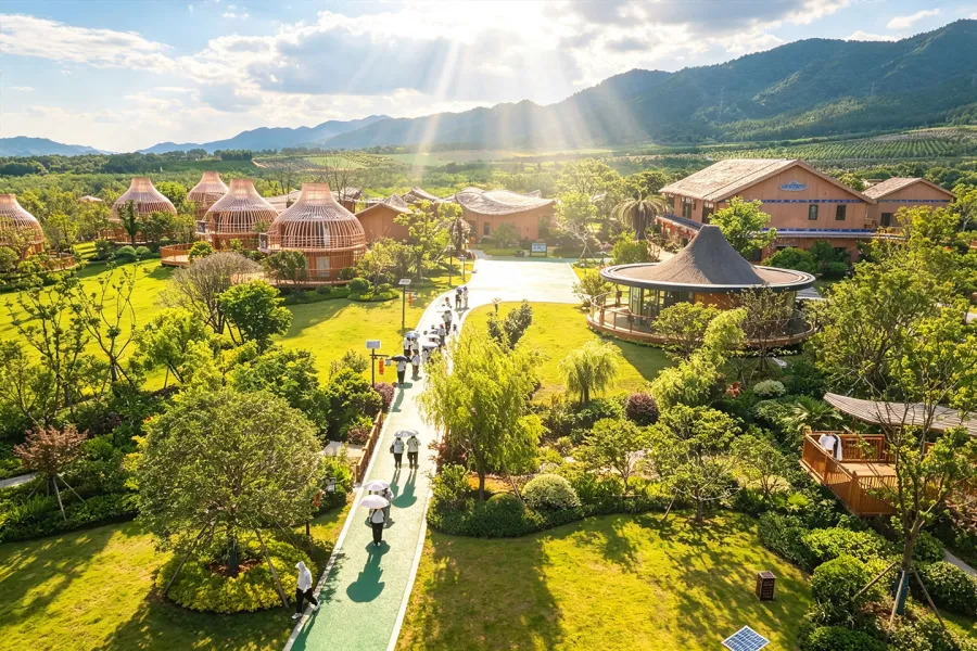 Butterfly Spring Luxury Camp, Jinping Ethnic Township
