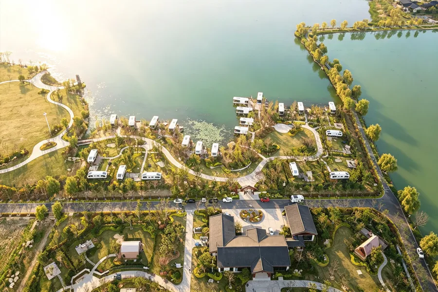 Niucamping &middot; White Horse Lake International RV Campground