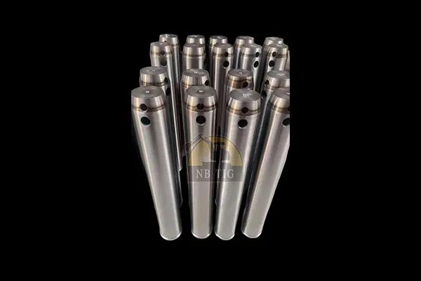  High quality Alloy steel Bucket Pin for excavator ,loader , dozer bucket 