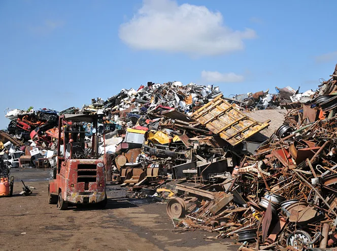 Durable Cutting Edges for Waste Handling Machinery