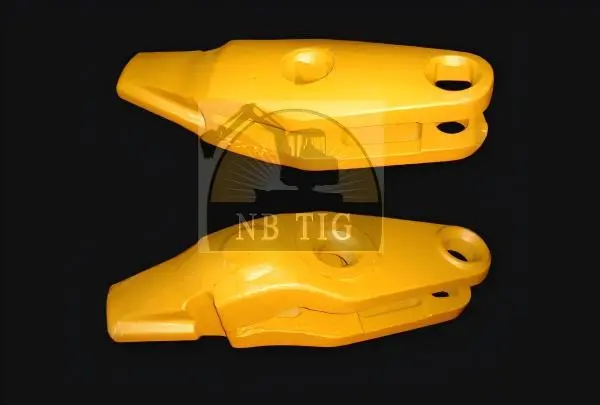 222-1097 K90 Center Bolt-On Two-Strap Bucket Adapter