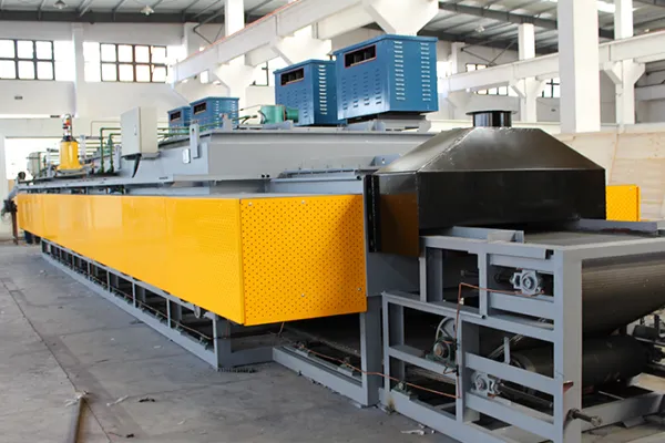 Mesh belt carburizing (quenching and tempering) production line