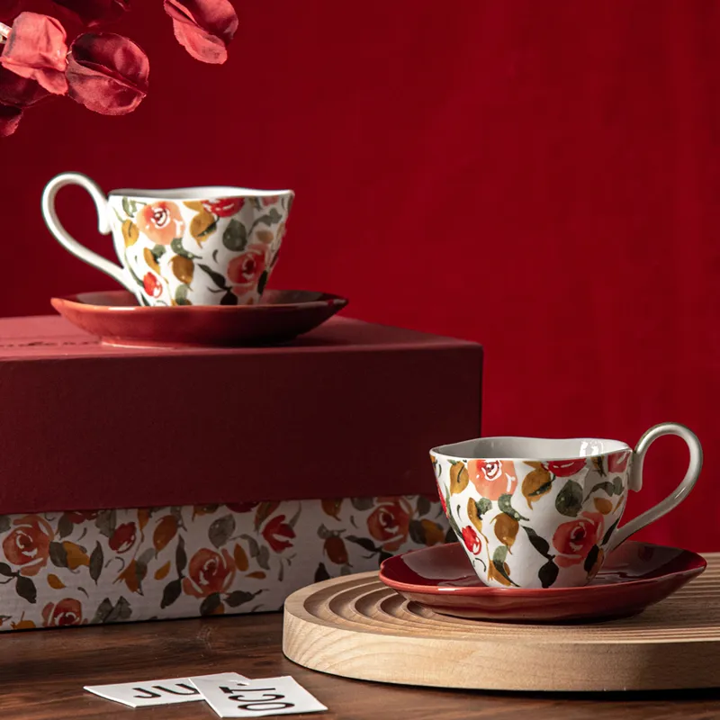 200ml British Classical Fashion Tea Cup and Saucer Set Coffee Cup Wedding Party Gift Garden Flower French Ceramic Cups