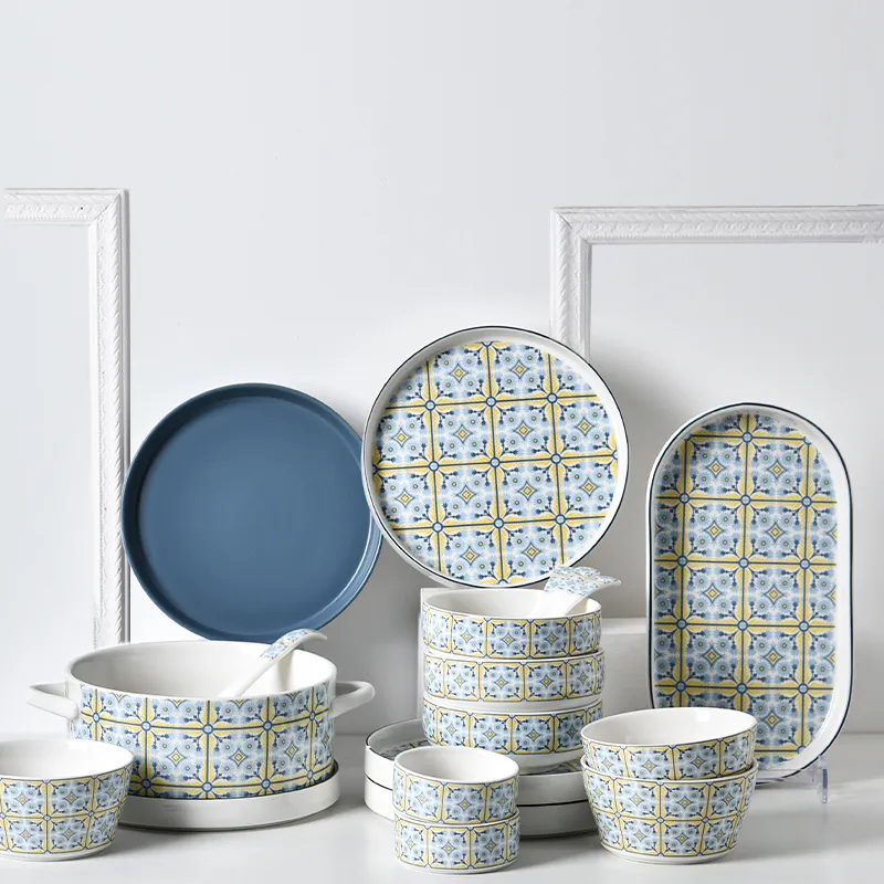 Wholesale Original Design Fashion Bohemian Art Style Ceramic Plate Western Style Tableware For Home Hotel Party