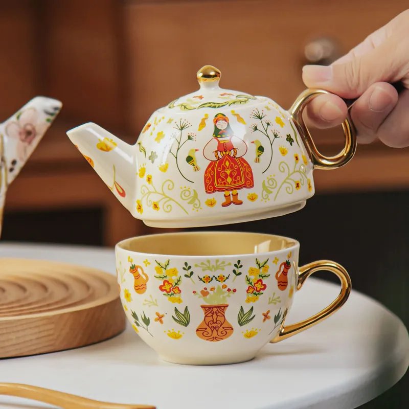 Ceramic Teapot for One Luxury Cup and Saucer Set for Wedding Gift 