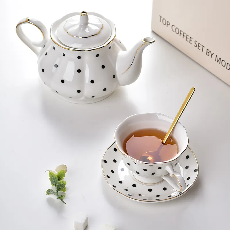 European Style Ceramic Teekanne Set Porcelain British Teapot Cup Saucer Set