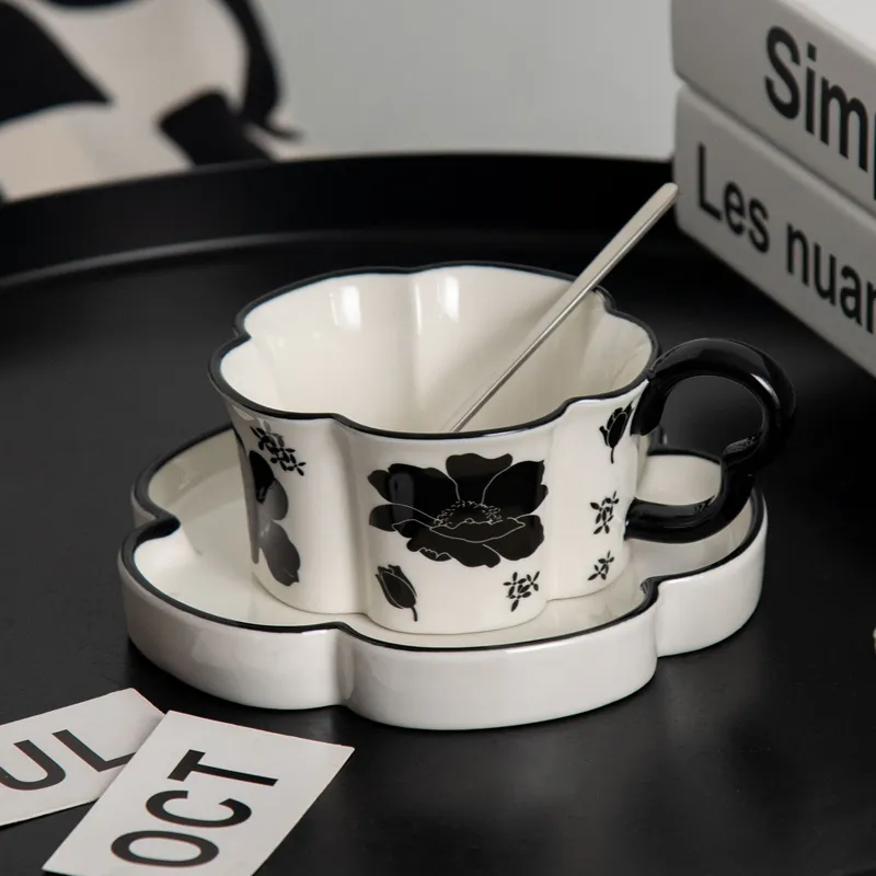 Romantic Gift Coffee Cup and Saucer Tailcoat Series Ceramic Tea Set