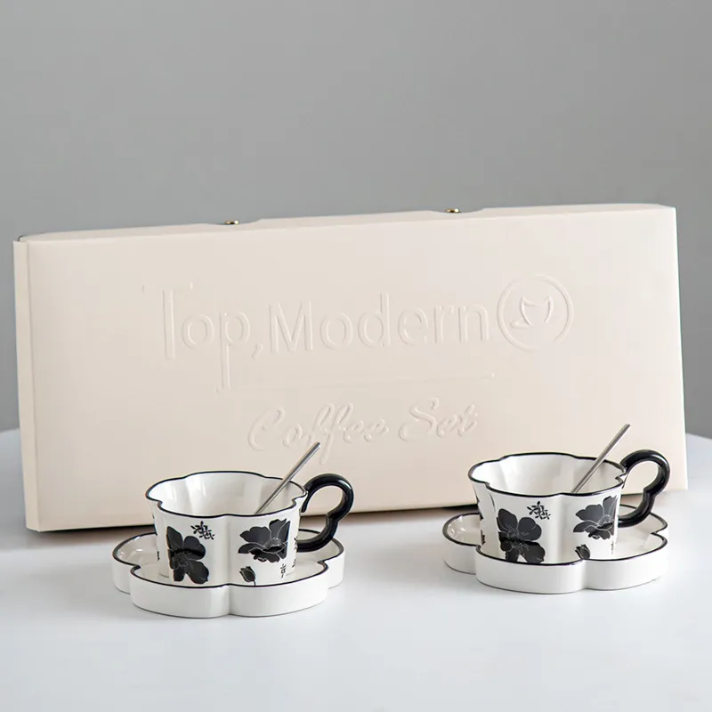Elegent Porcelain Coffee Cups Black and White Minimalist Flower Teacup