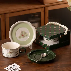 Luxury Flower Design Tea & Coffee Mug Set in Pearl-Finish Gift Box