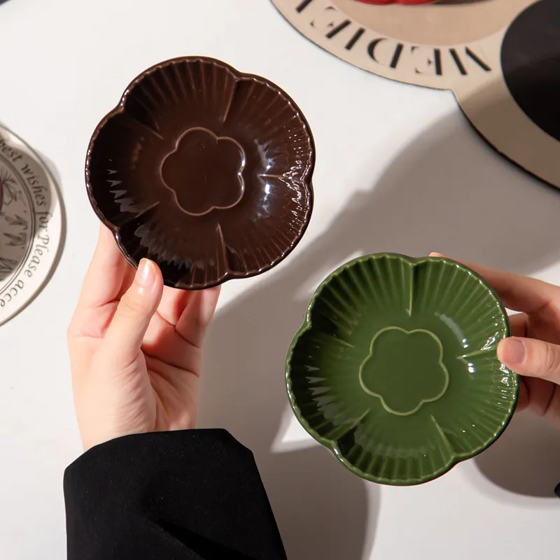 Plum Blossom Ceramic Dish for Dessert and Jam