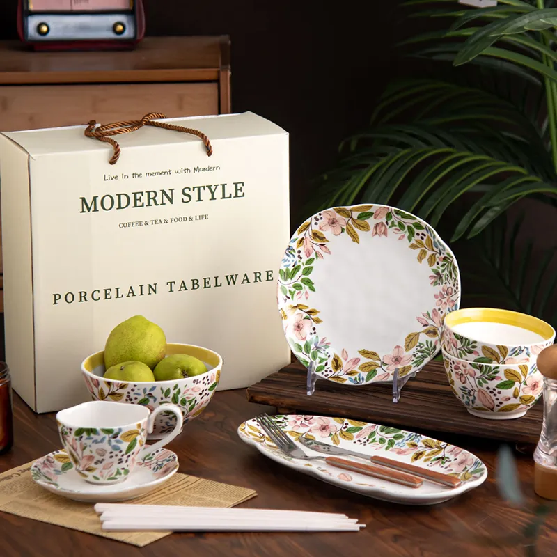 Versatile Ceramic Gift Dinnerware with Floral Design for Daily Use, Caf&eacute;s & Restaurants