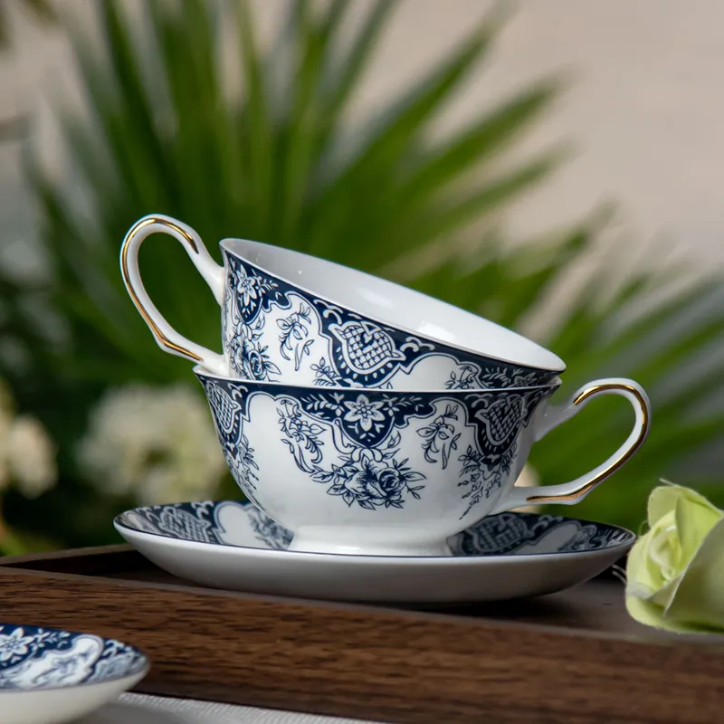 Luxury Blue White Floral Porcelain Tea Cup and Saucer Set with Gold Handle
