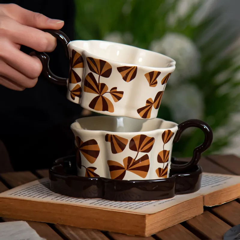 Retro Striped Leaf Ceramic Coffee Cup and Saucer Irregular Flower Shaped Tea Mug