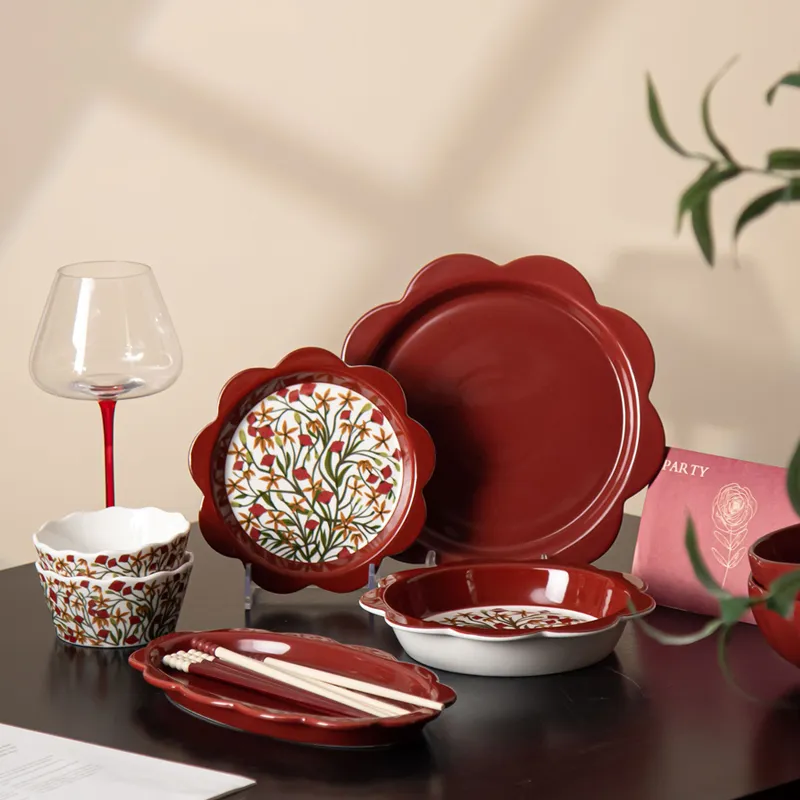 Elegant Ceramic Mugs