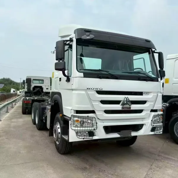 Export Tractor Truck for Port Logistics and Cargo Delivery