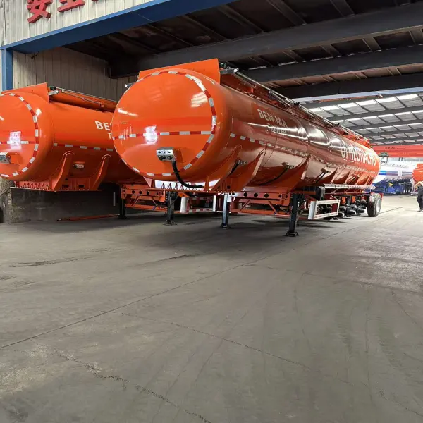 Heavy Duty Liquid Tanker Truck Export