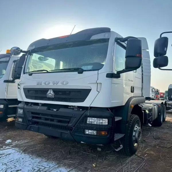 Heavy Duty Truck Tractor for Mining and Construction Projects