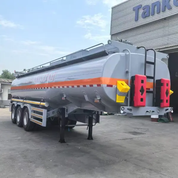 30000L Fuel Tanker Truck