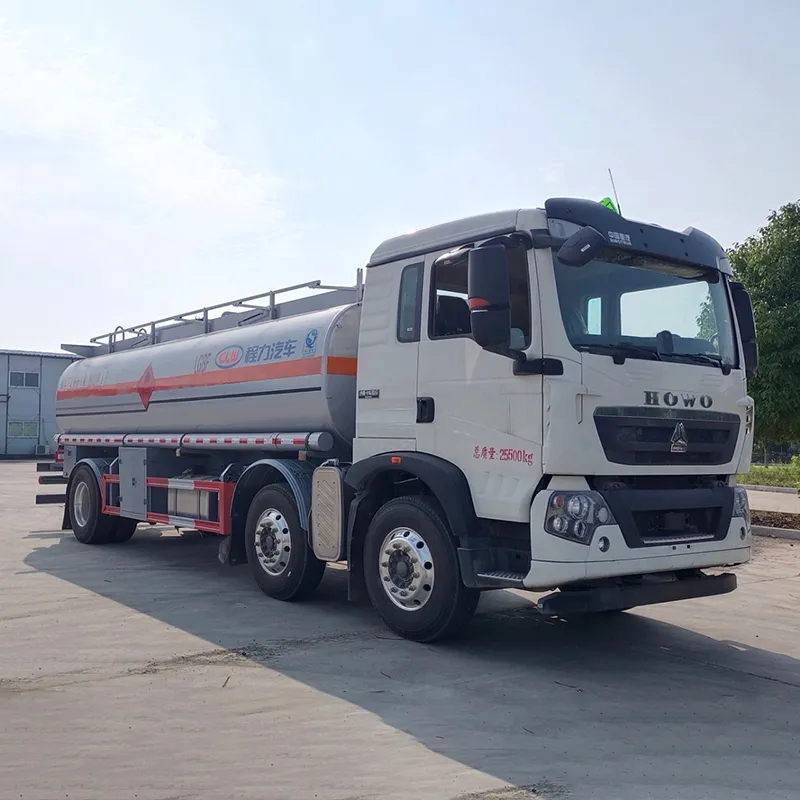 Haowo TX5 19.7 CBM fuel transport truck
