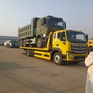 玉柴300马力6缸发动机拖车