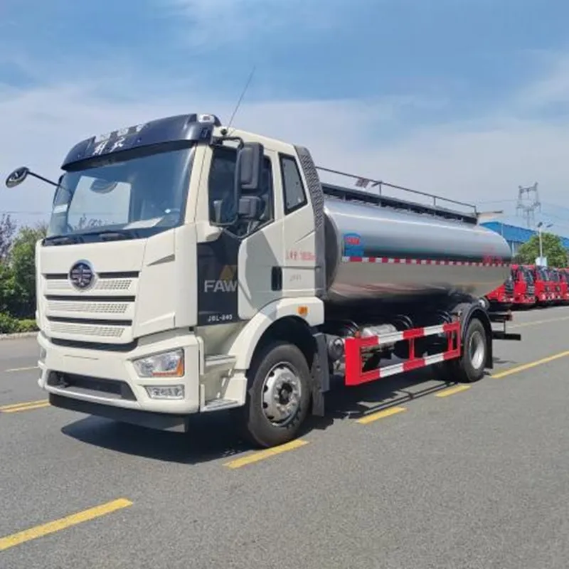Jiefang 13 cubic milk tanker truck