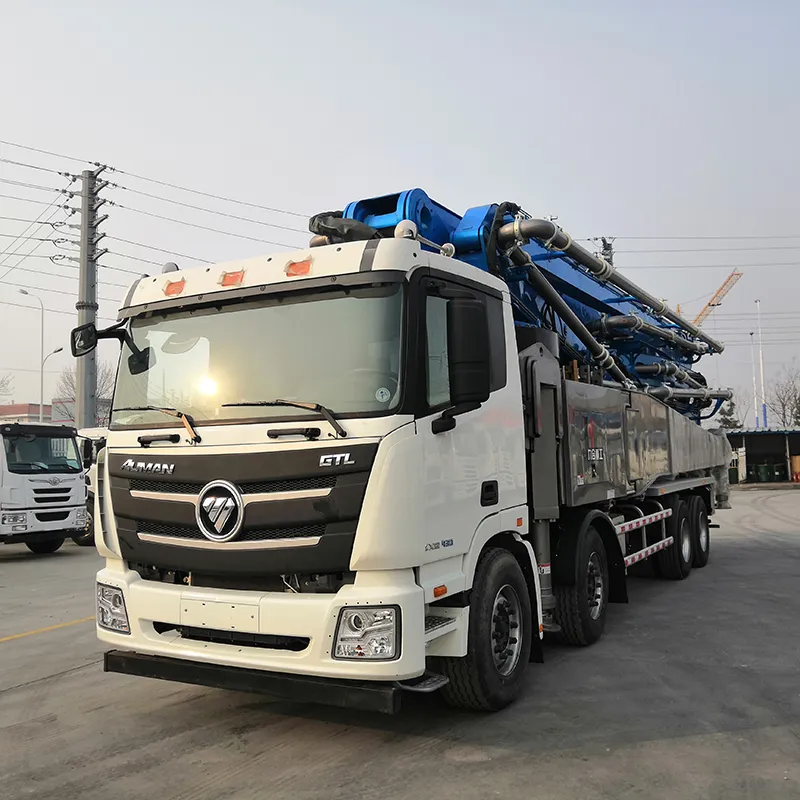 Concrete pump truck