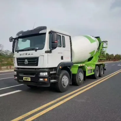 Sinotruk 8X4 concrete mixer truck
