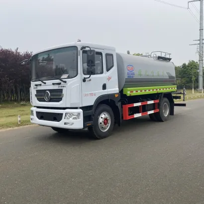 Chengli D9 Series 13.84m&sup3; Water Sprinkler Truck