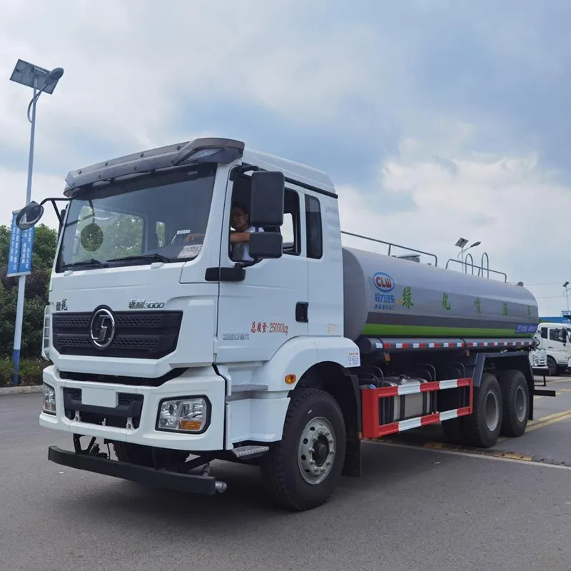 Shaanxi  Rear Double-Axle 17.76m&sup3; Green Sprinkler Truck