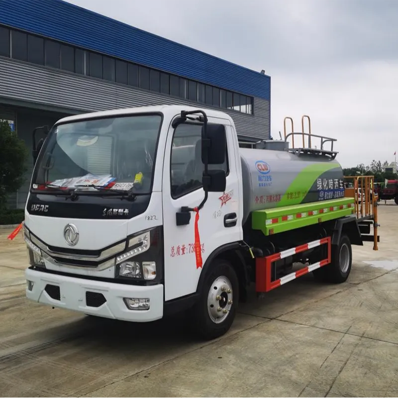 Chengli D6.F6 Series 4.63m&sup3; Water Tank Truck