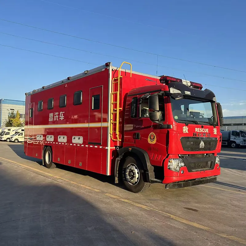 Mobile Restroom Truck with 8 Squat Toilets