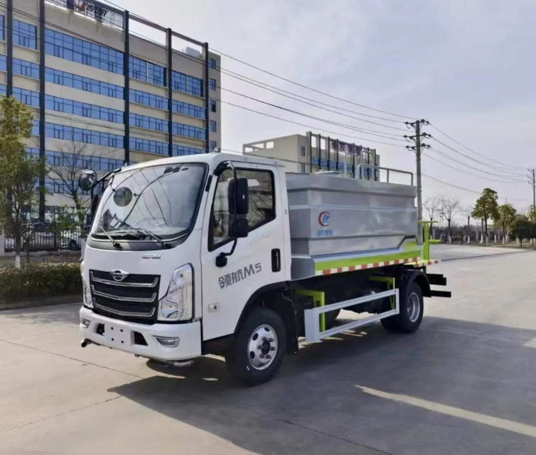 7 Fang Futian Leading M5 Dust Suppression Vehicle (150 horsepower)