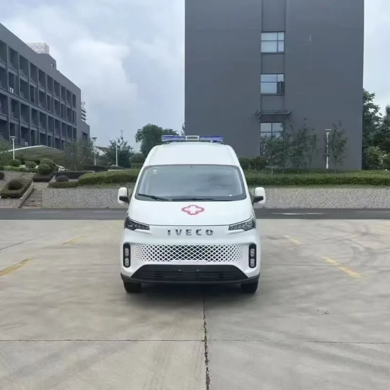 Iveco monitoring-type ambulance