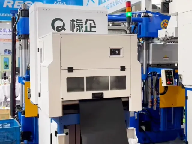 Ingrese a la moderna l&iacute;nea de producci&oacute;n automatizada de productos de caucho y sorpr&eacute;ndase con la inteligencia industrial