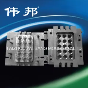 Moldes de caucho divididos de alta precisi&oacute;n para piezas complejas