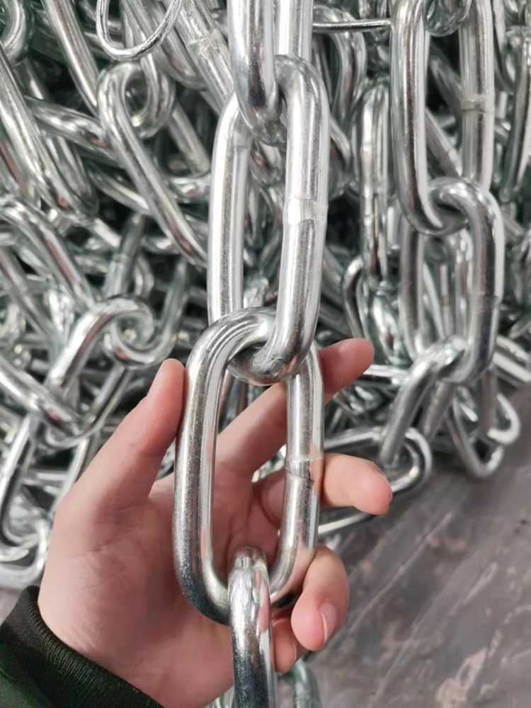 High Tensile Galvanizing Welded Alloy Steel  Material  Link Chainjpg