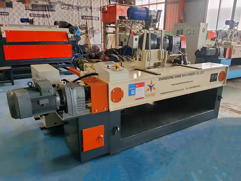 Wood Veneer Peeling Machine.jpg