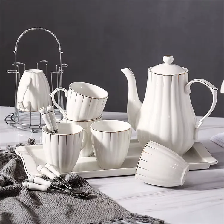 Luxury Gold-Rimmed Porcelain Pure White Ceramic Eco-Friendly Coffee Cup 6-Piece Set Turkish Tea Pot Set Drinking Utensils（C0002-0002）