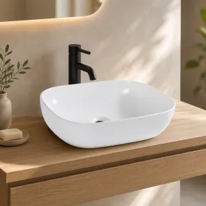White Ceramic Countertop Basin Rounded Square Wash Hand Basin Porcelain Vessel Sink for Hotel（E0006-0007）